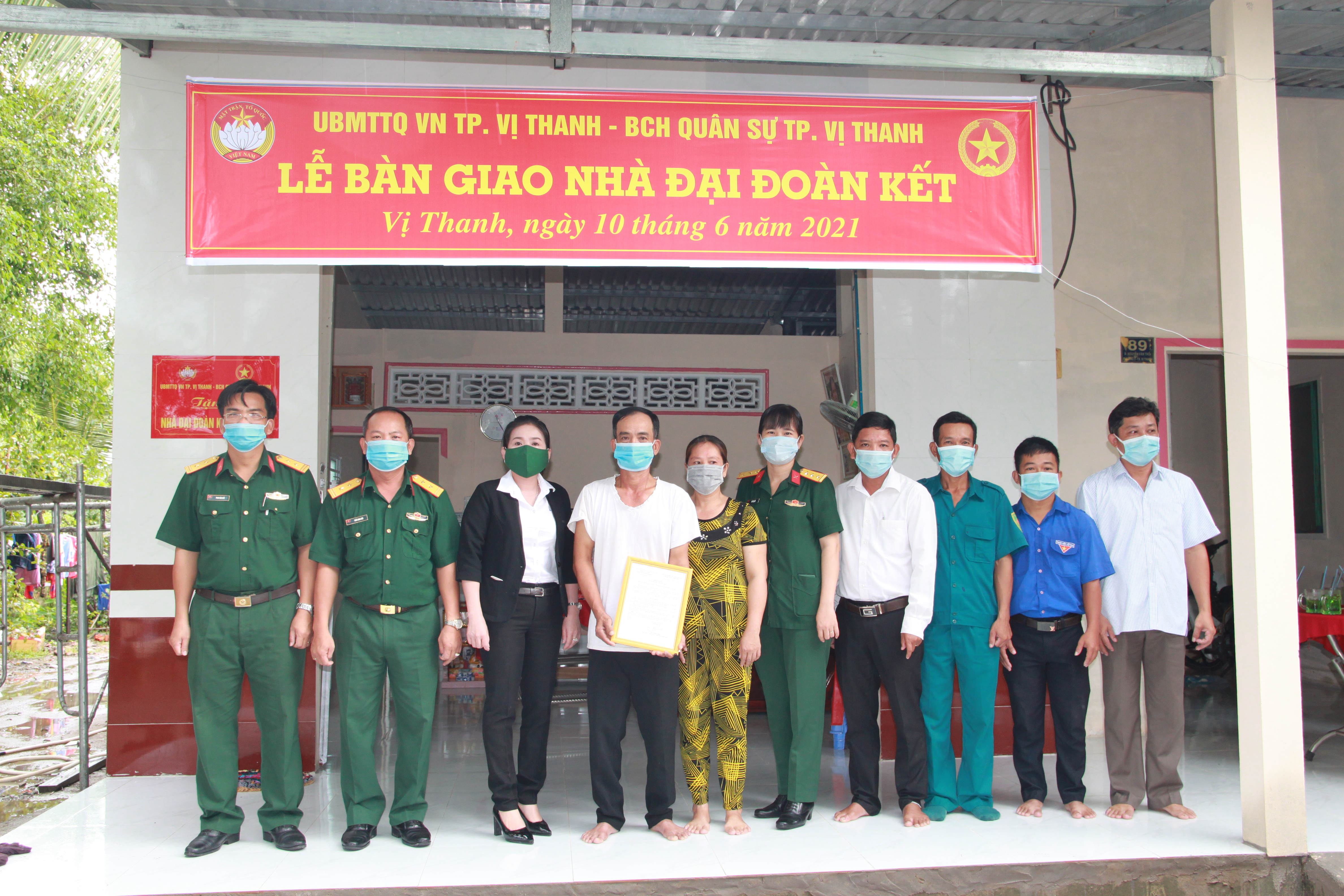 Ấm lòng “bếp lửa hậu phương”